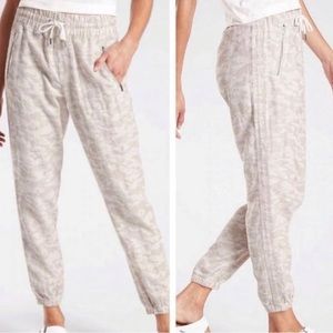 Athleta Cabo Tide Linen Jogger Pants